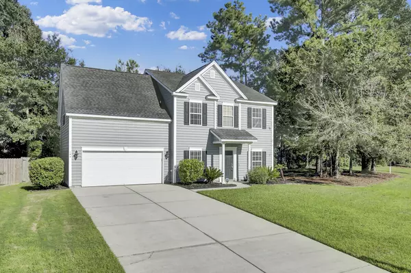 Summerville, SC 29485,104 Chancellors Dr