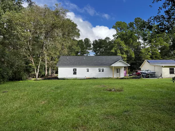 Summerville, SC 29483,207 White Blvd