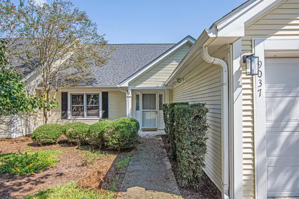 North Charleston, SC 29406,9037 Delancey Cir