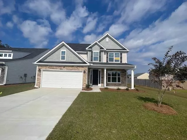 300 Blue Oak Dr, Moncks Corner, SC 29461