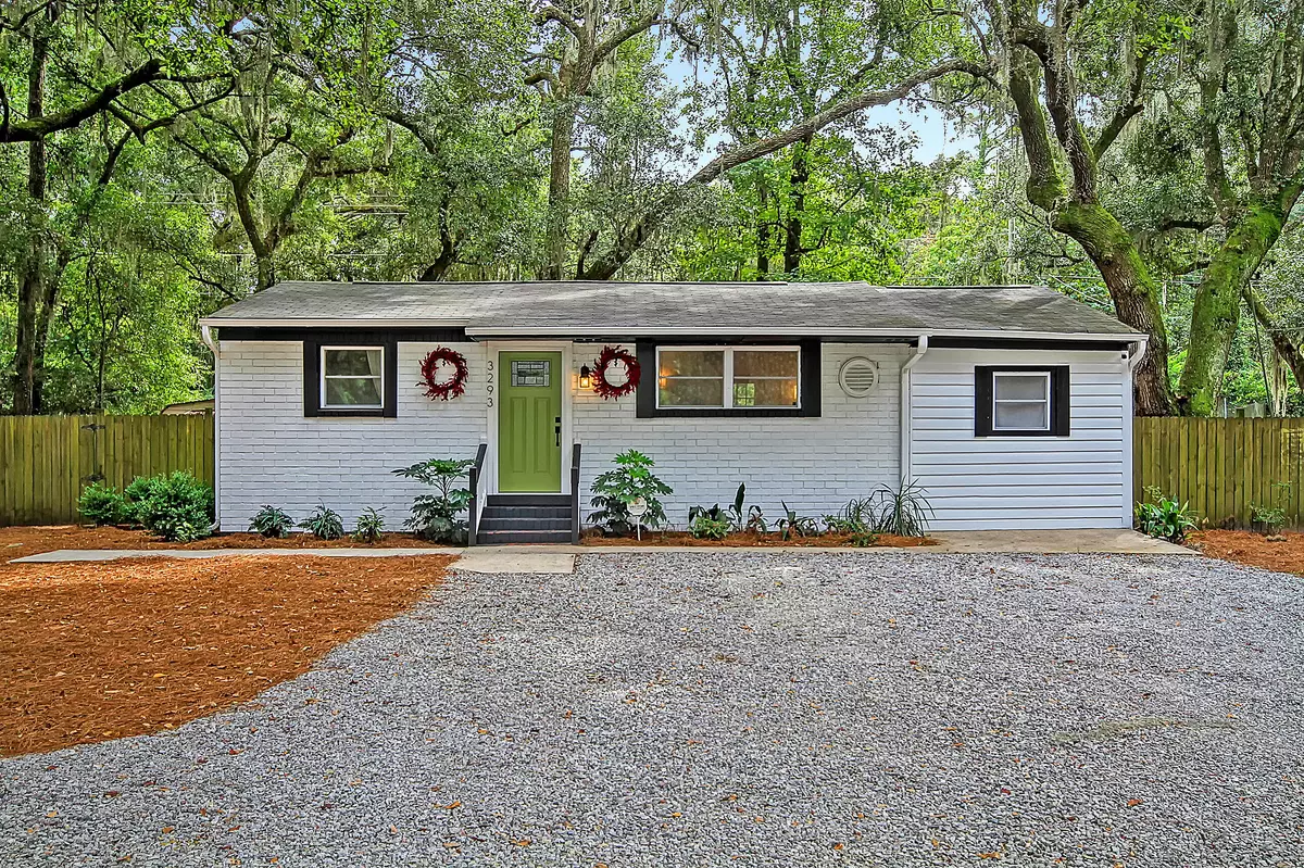 Johns Island, SC 29455,3293 River Rd