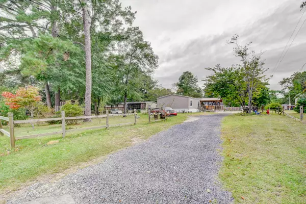 Moncks Corner, SC 29461,316 Linden Ct