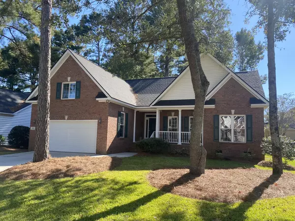 Summerville, SC 29483,352 Prestwick Ct