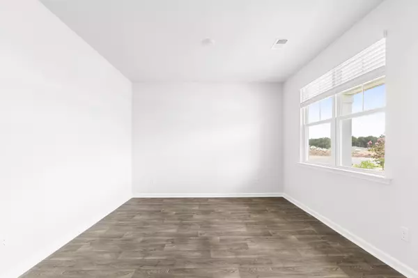 Summerville, SC 29483,119 Cloverleaf St