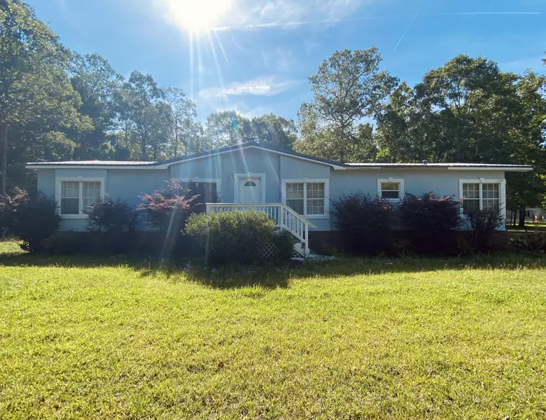 239 Rogers Rd, Saint Stephen, SC 29479