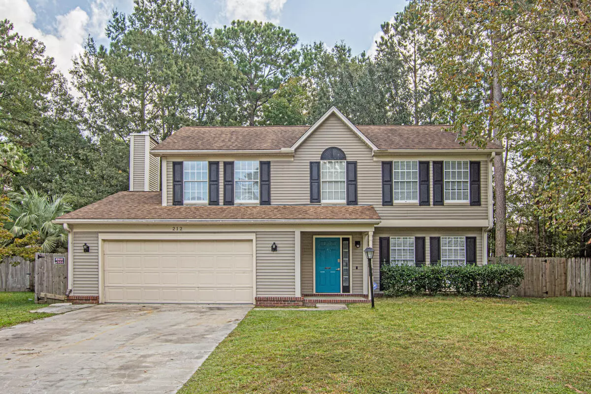 Summerville, SC 29483,212 Alydar Ct