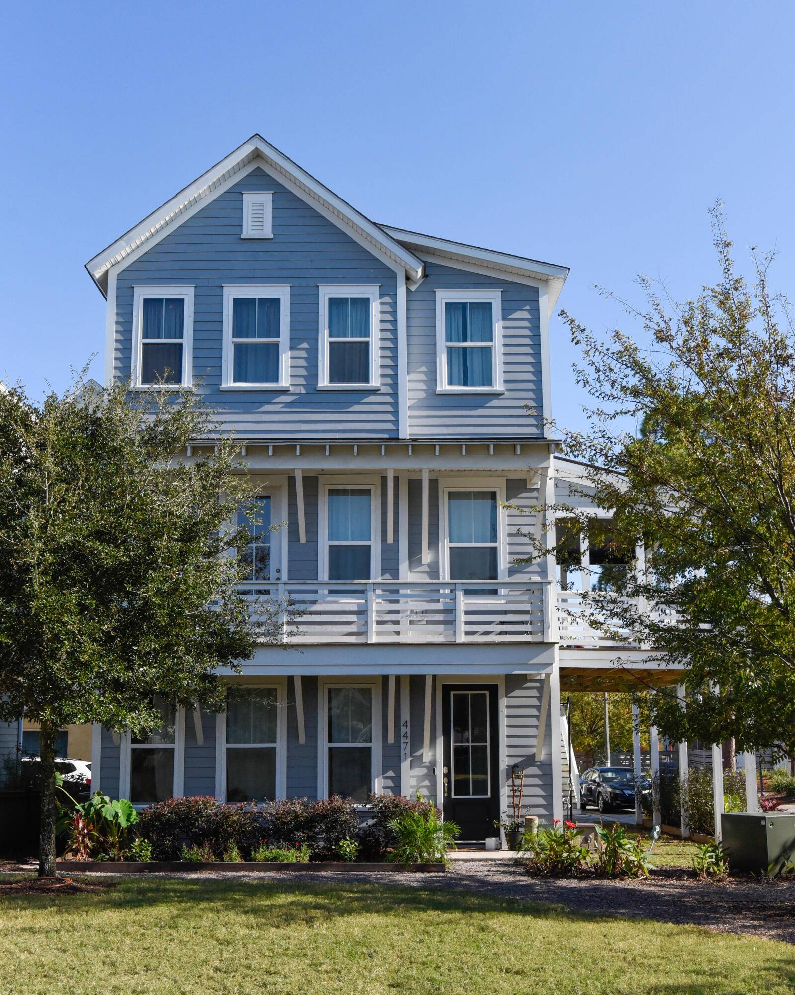 4471 Newmans Aly, North Charleston, SC 29405