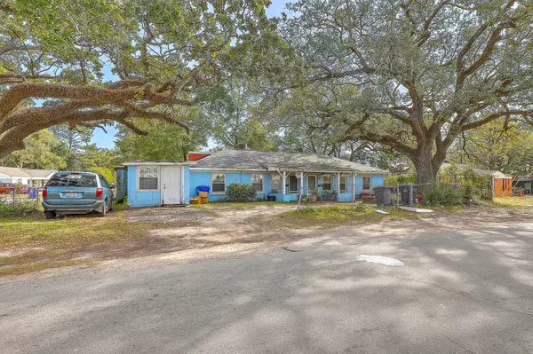 North Charleston, SC 29405,2015 Cherokee St