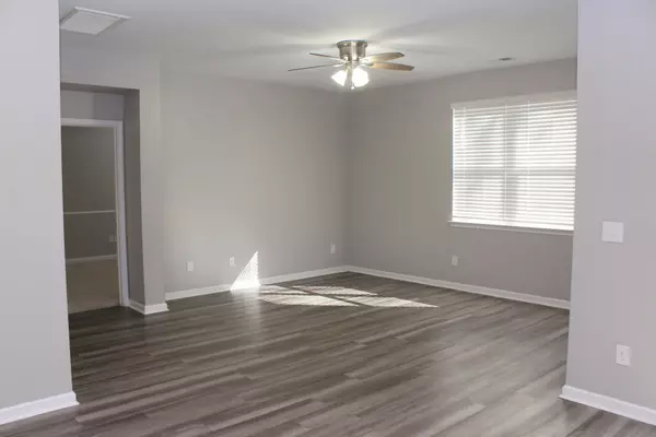 Moncks Corner, SC 29461,436 Buckhannon Ln