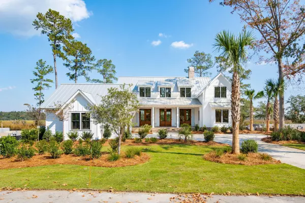 116 Peninsula Dr,  Ravenel,  SC 29470