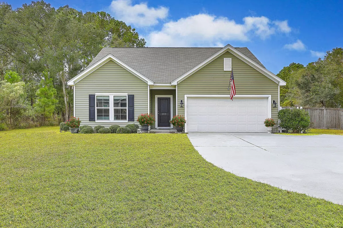 Johns Island, SC 29455,1609 Tuxedo Ct