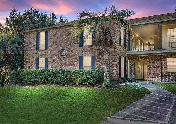 Hanahan, SC 29410,6240 Old Point Rd #C9