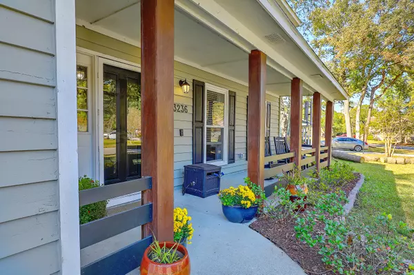 North Charleston, SC 29420,3236 Landing Pkwy