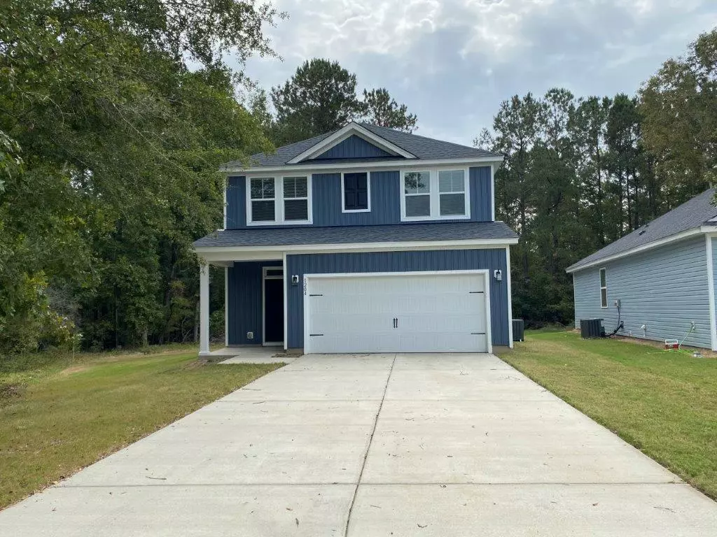 Manning, SC 29102,1204 Warrens Way