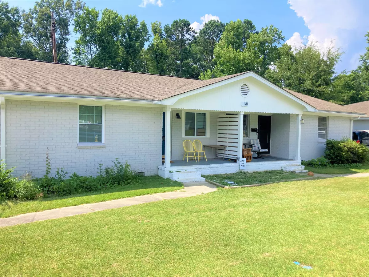 Hanahan, SC 29410,5952 Willard Dr