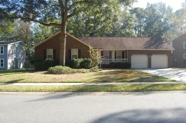 102 Westerfield Dr, Goose Creek, SC 29445