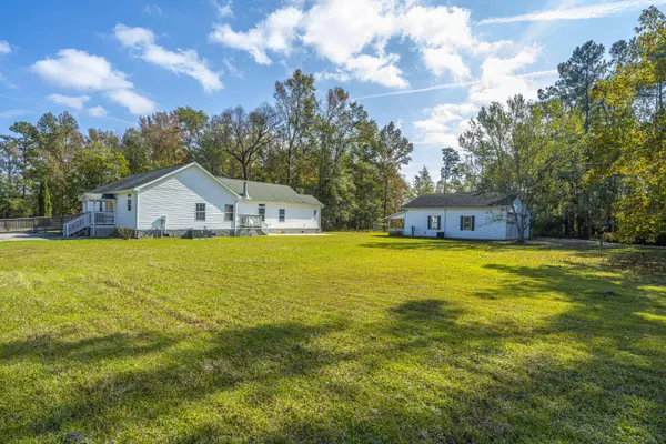 Ridgeville, SC 29472,118 Willis Pl