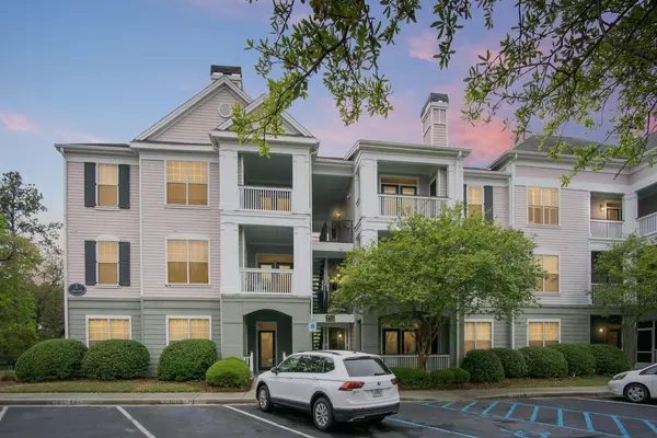 Charleston, SC 29492,130 River Landing Dr #2314