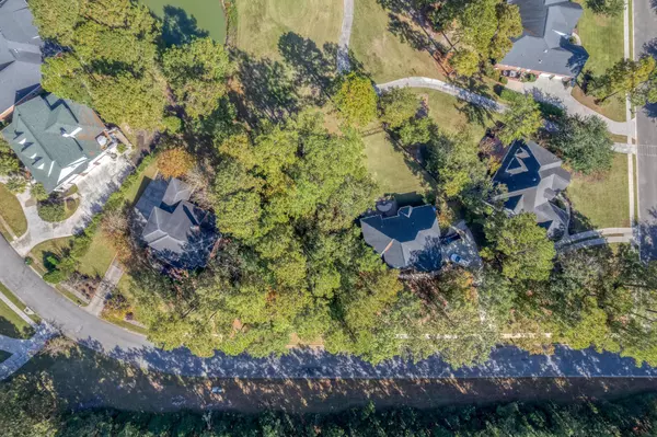 Charleston, SC 29420,8777 E Fairway Woods Dr