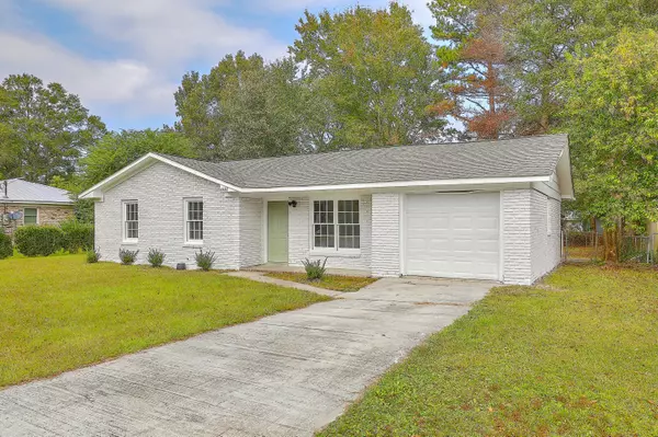 Ladson, SC 29456,4482 Hardwood St