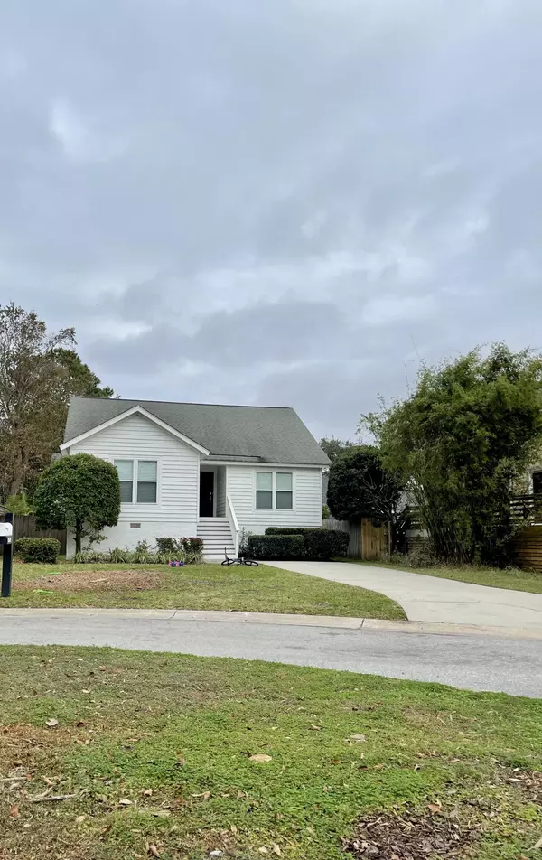 Mount Pleasant, SC 29464,1528 Barquentine Dr