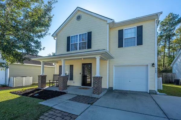268 Avonshire Dr, Summerville, SC 29483