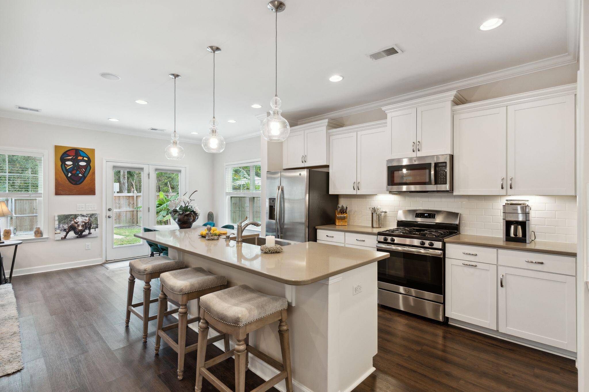 Johns Island, SC 29455,1676 Emmets Rd
