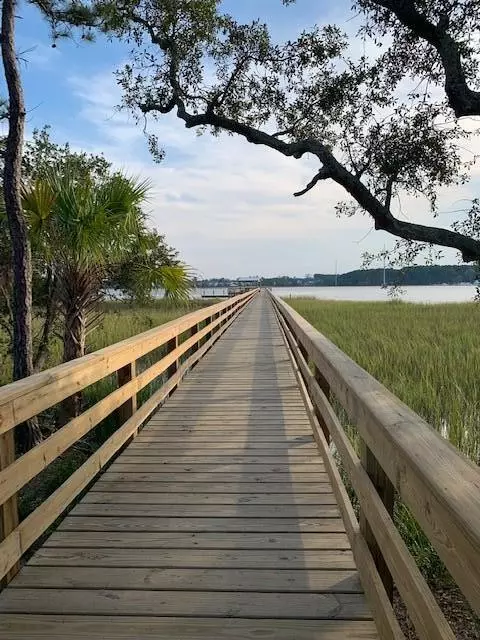 Charleston, SC 29492,133 Low Tide Ct