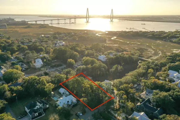 187 4th Ave, Mount Pleasant, SC 29464