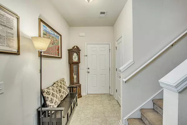 Summerville, SC 29486,331 Iveson Rd