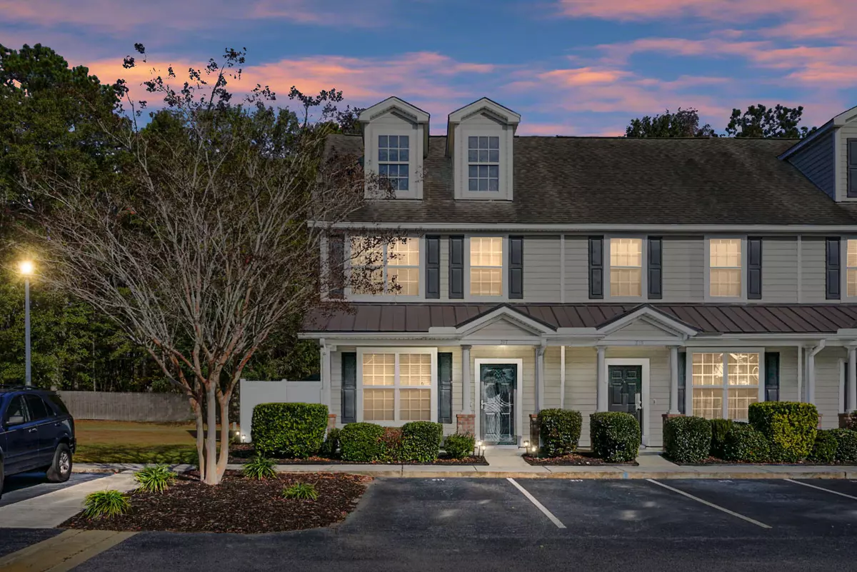 Summerville, SC 29483,217 Hemingway Cir