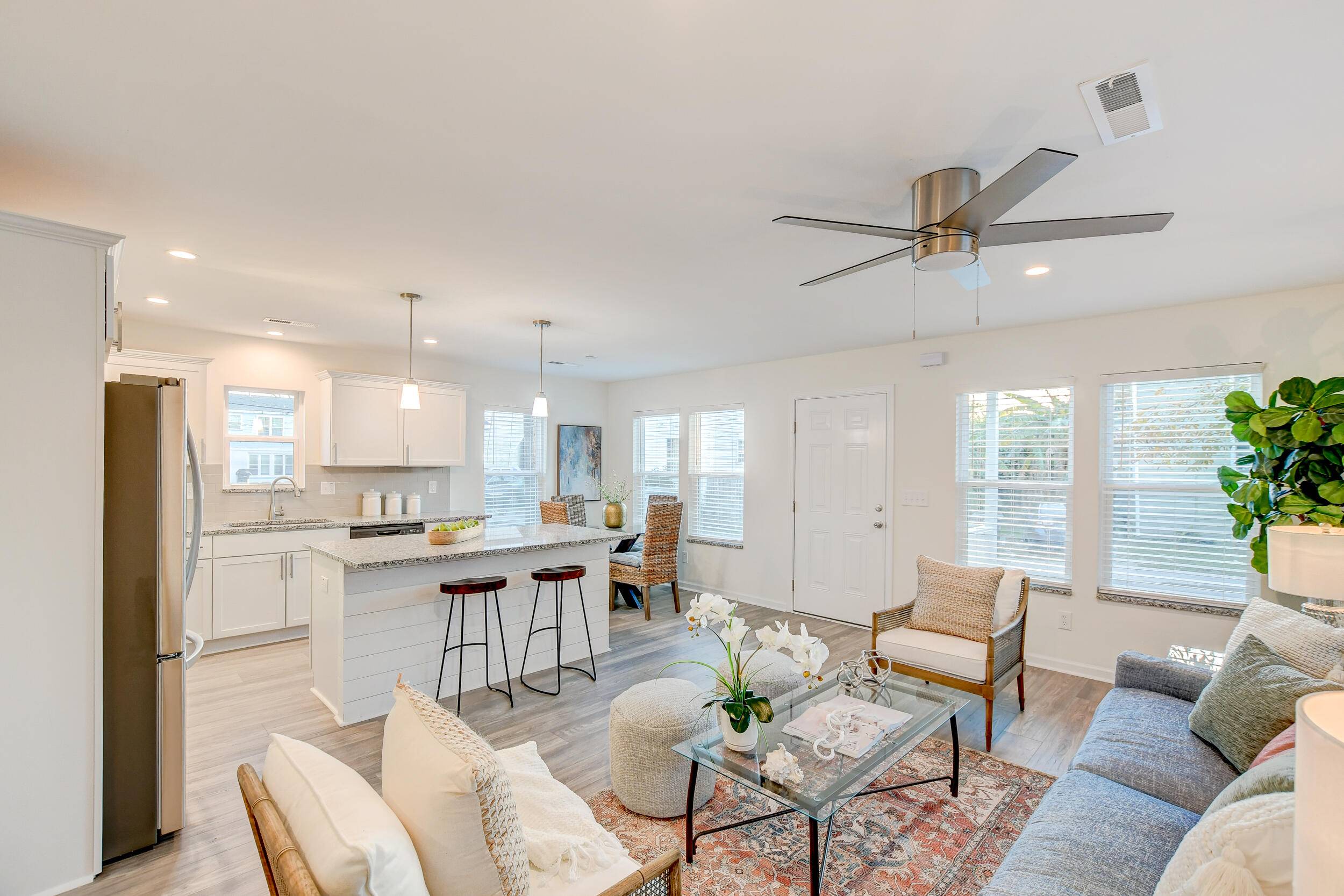 30 1/2 F St, Charleston, SC 29403