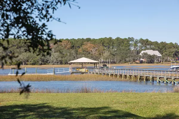 Johns Island, SC 29455,3346 Jesse Qualls Dr