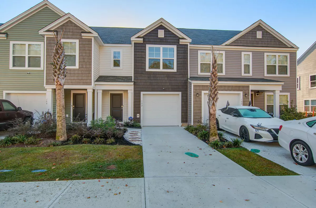 Summerville, SC 29485,102 Rosefield Ct