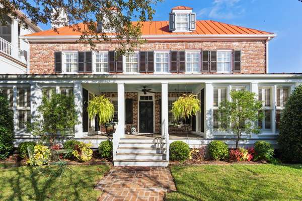 26 Water St, Charleston, SC 29401