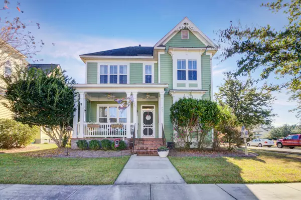 335 Foxglove Ave, Summerville, SC 29483