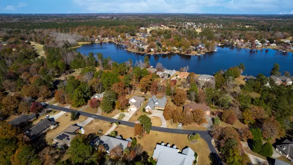 Manning, SC 29102,303 Lake Arbu Dr