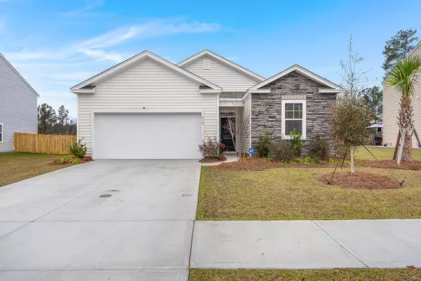 438 Blue Elderberry Run, Moncks Corner, SC 29461
