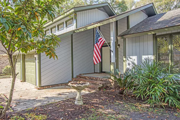 Goose Creek, SC 29445,131 Southwold Cir