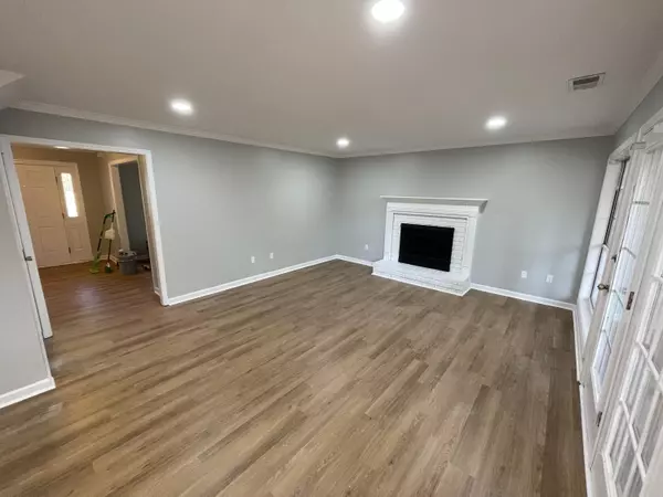 North Charleston, SC 29418,5414 Ansley Trl