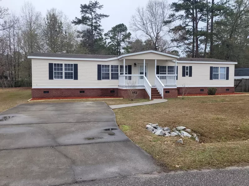 126 Fall Creek Blvd, Summerville, SC 29483