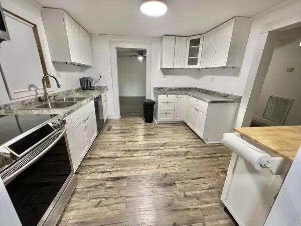 Holly Hill, SC 29059,1203 Unity Rd