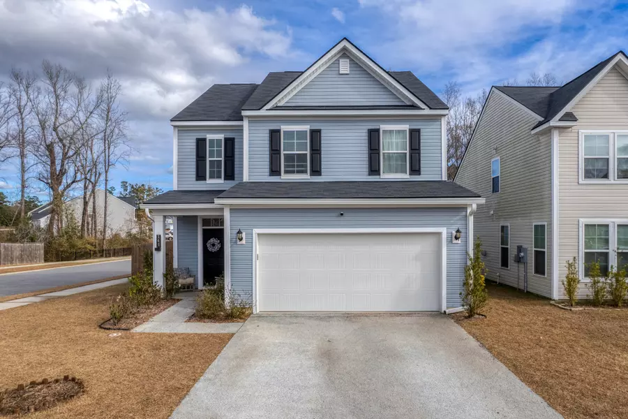 141 Sugeree Dr, Moncks Corner, SC 29461