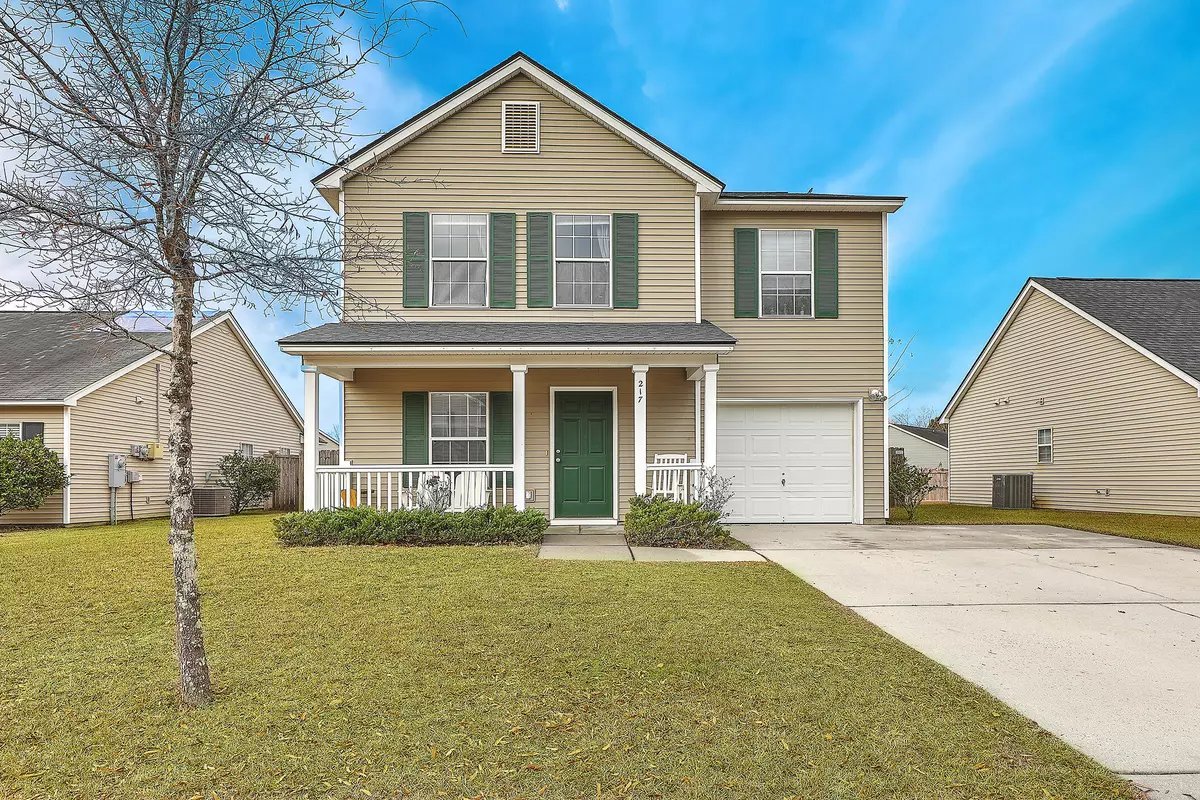 Summerville, SC 29483,217 Dovetail Cir