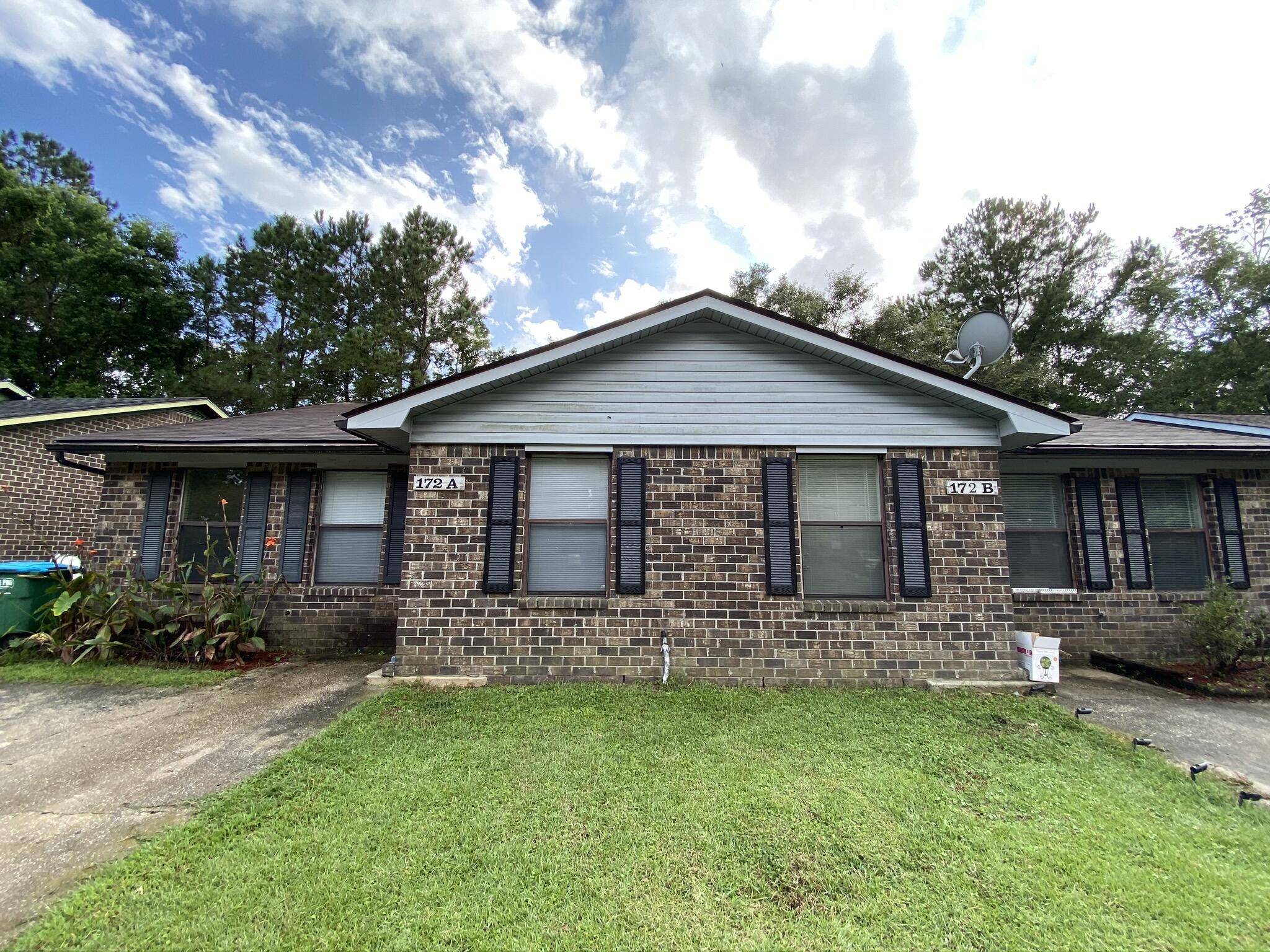 North Charleston, SC 29420,172 Dorchester Manor Blvd