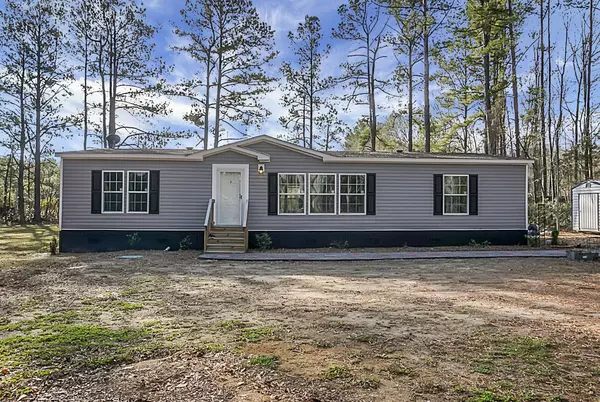 Saint Stephen, SC 29479,867 Fauling Rd