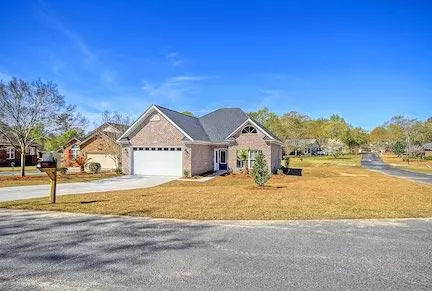 Manning, SC 29102,516 Oak Hill Dr