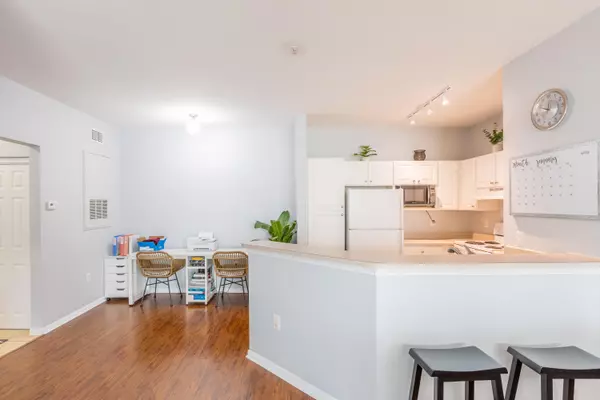 Johns Island, SC 29455,60 Fenwick Hall Allee #527