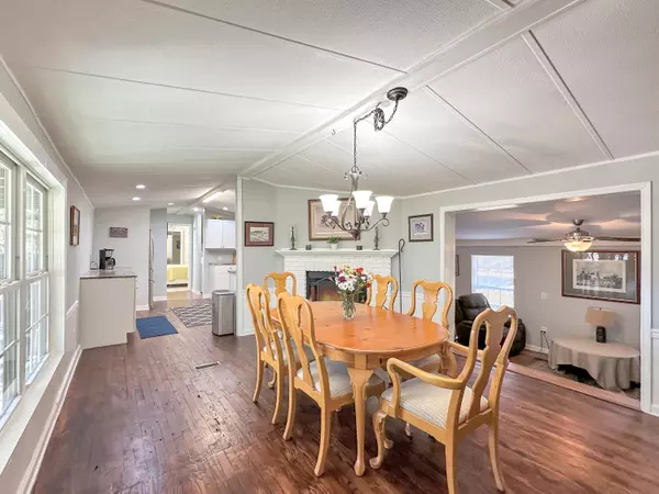 Bonneau, SC 29431,709 General Moultrie Drive