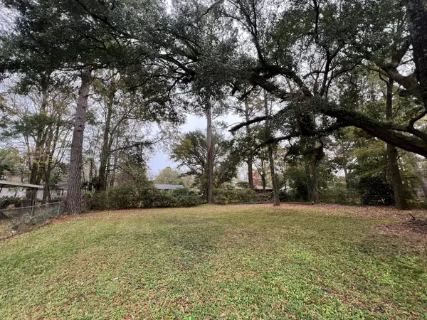 North Charleston, SC 29420,7636 Winchester St